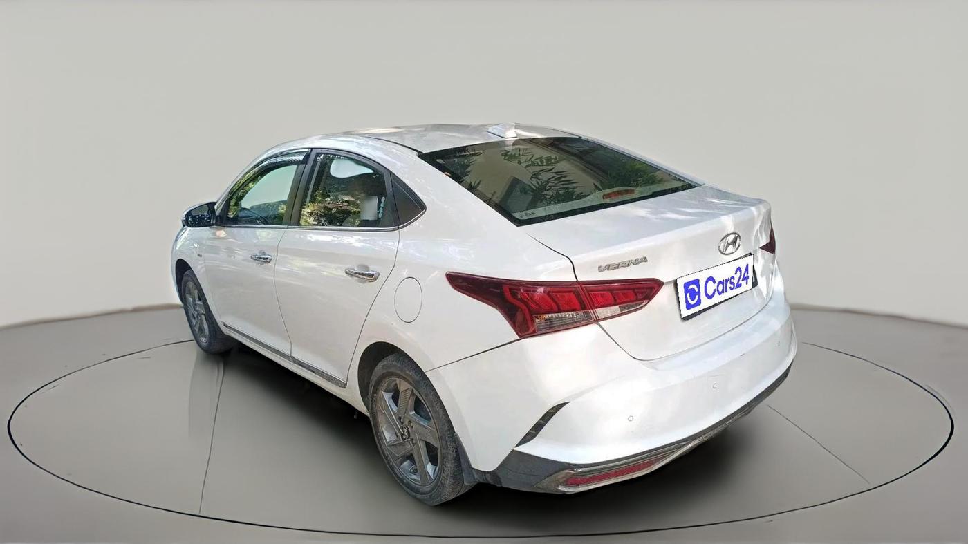 2022 Hyundai Verna SX 1.5 VTVT IVT, Petrol, Automatic, 82,531 km, exterior