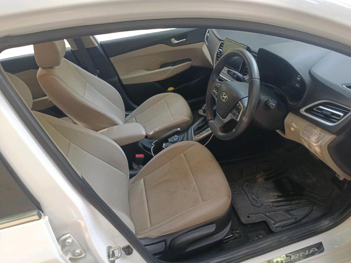 2022 Hyundai Verna SX 1.5 VTVT IVT, Petrol, Automatic, 82,531 km, interior