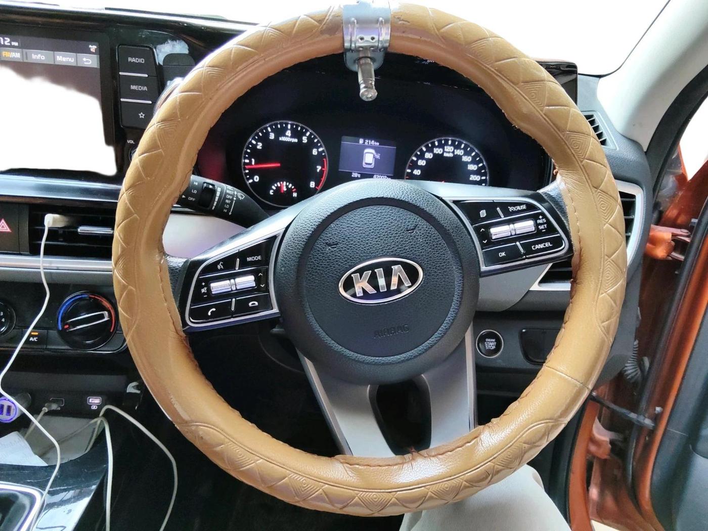 2019 KIA SELTOS HTK PLUS 1.5, Petrol, Manual, 47,002 km, interior