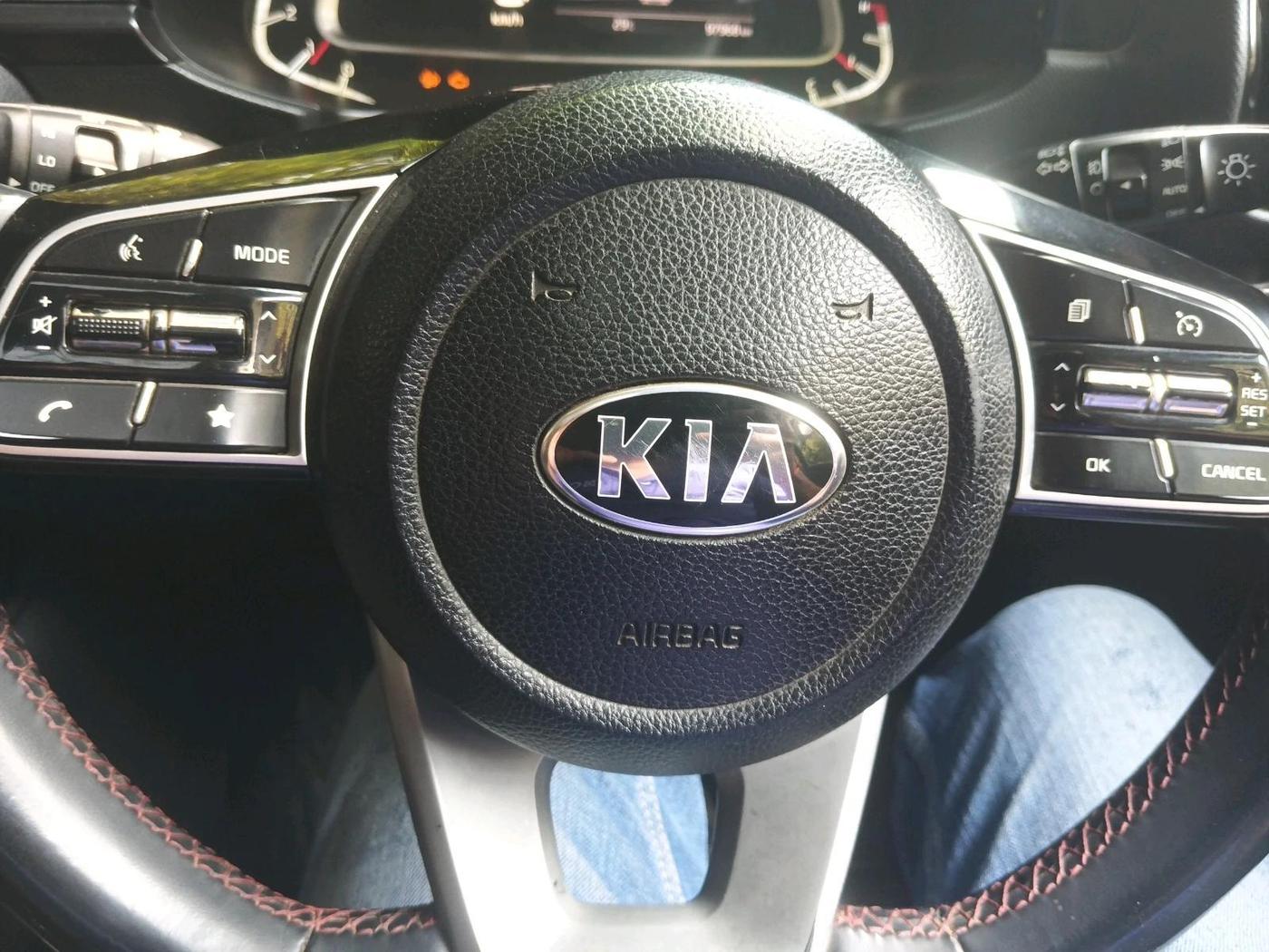 2020 KIA SONET GTX PLUS 1.5 AT, Diesel, Automatic, 97,969 km, interior