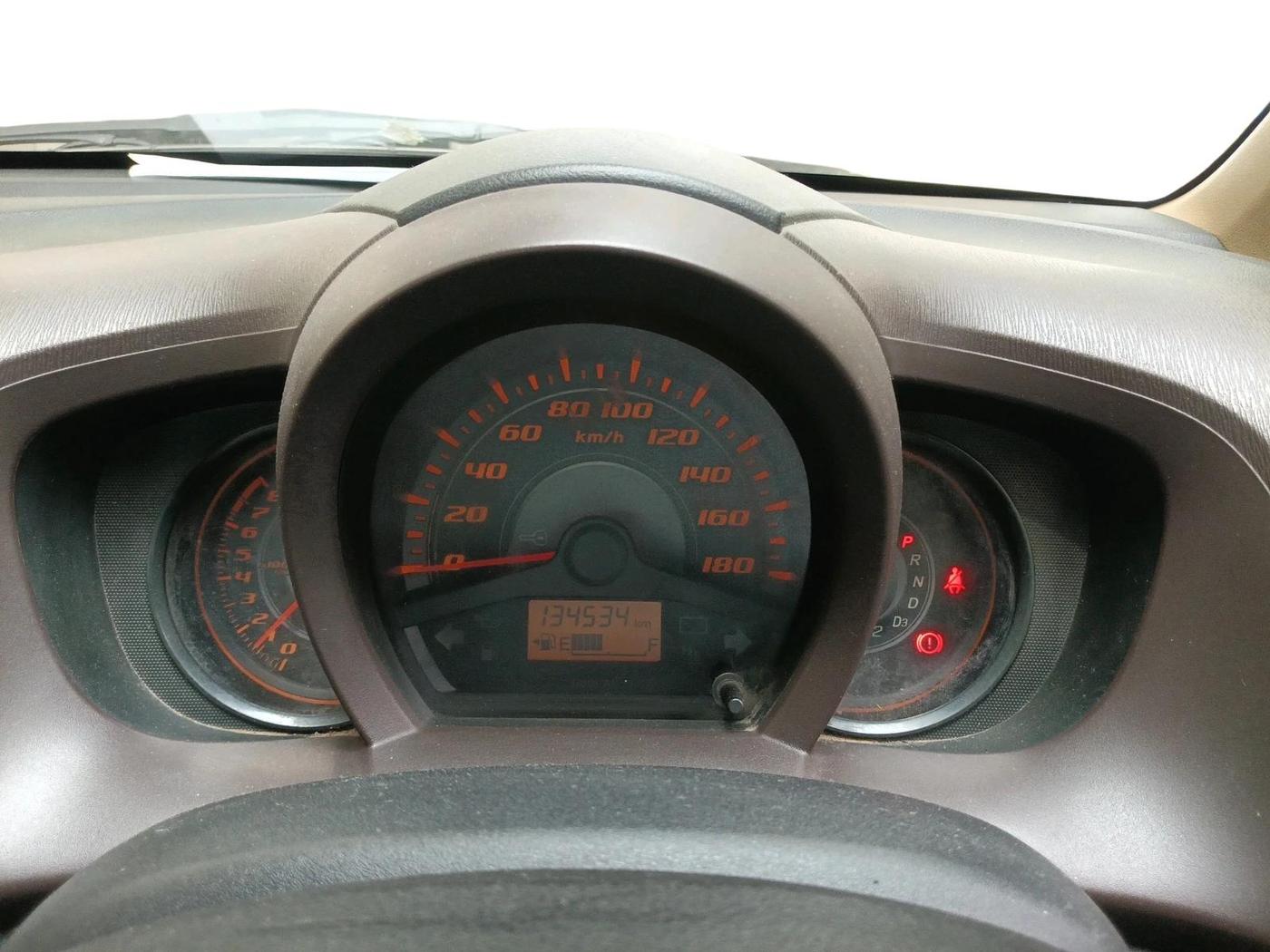 2013 Honda Amaze 1.2L I-VTEC S AT, CNG, Automatic, 1,34,534 km, interior