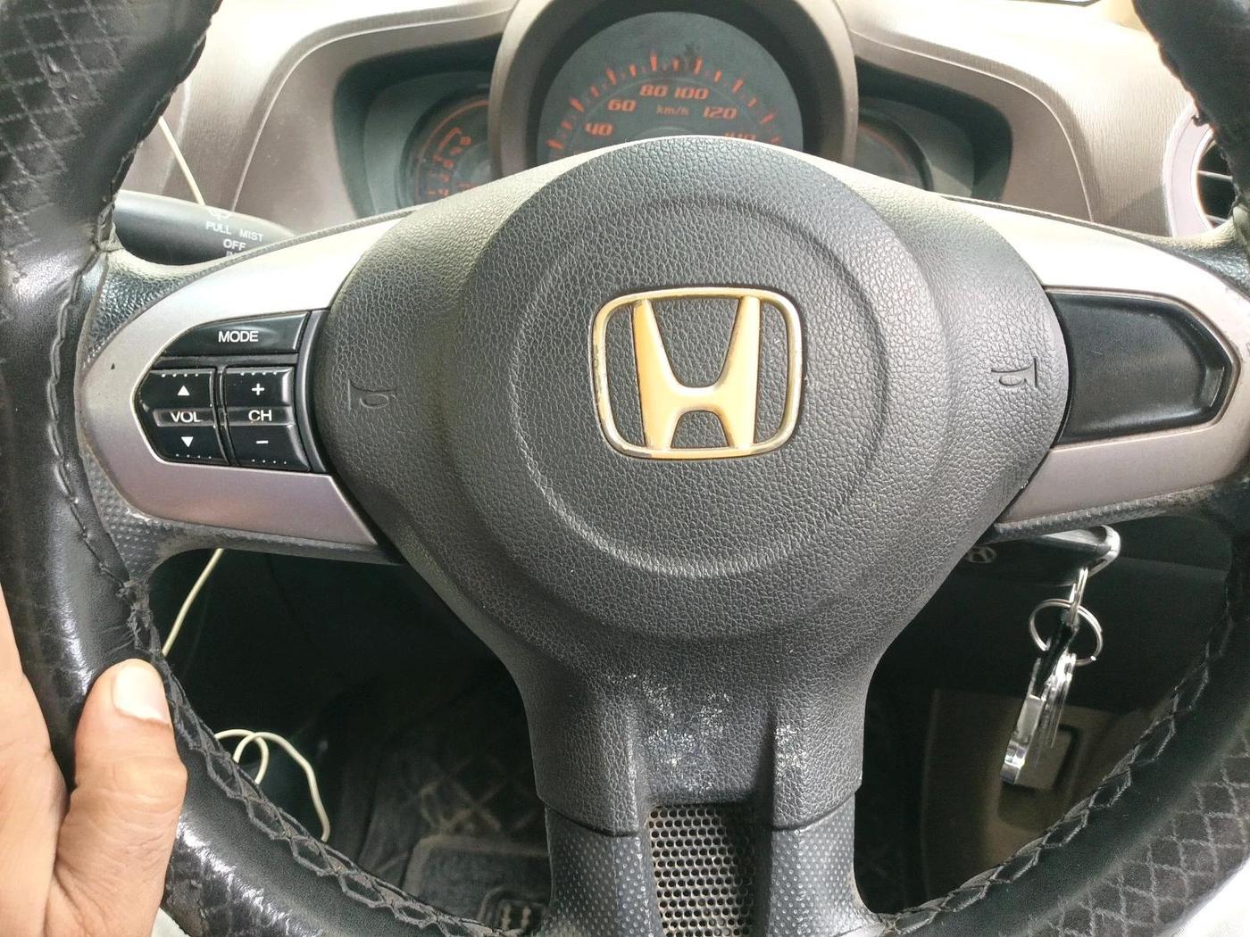 2013 Honda Amaze 1.2L I-VTEC S AT, CNG, Automatic, 1,34,534 km, interior