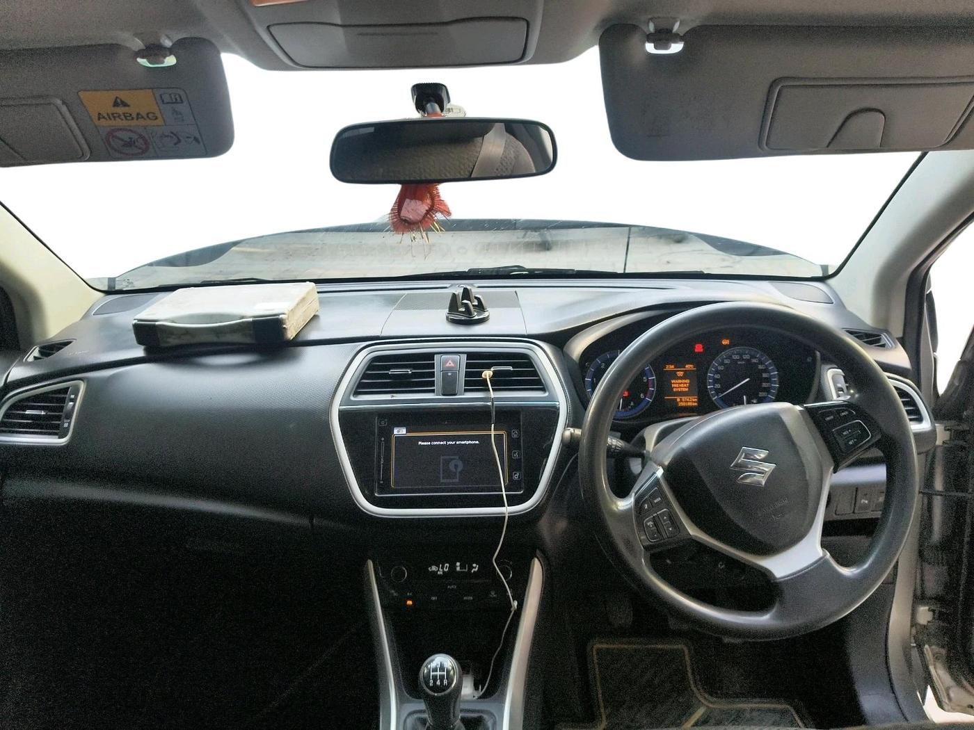 2016 Maruti S Cross ZETA 1.3, Diesel, Manual, 2,59,186 km, interior