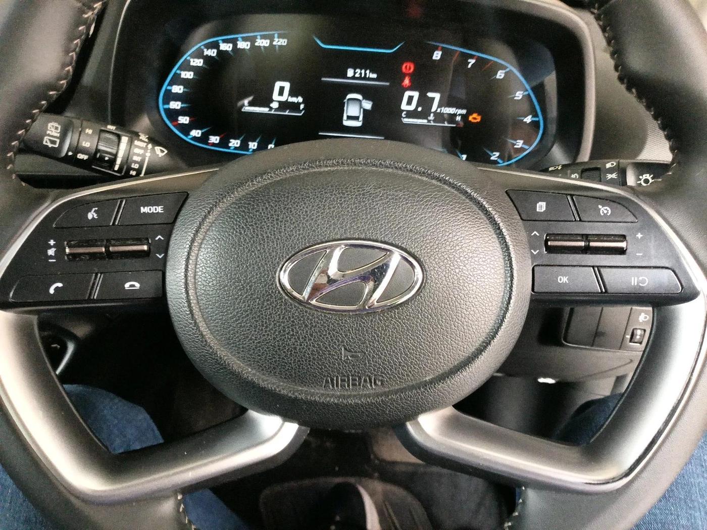 2023 Hyundai NEW I20 ASTA 1.2 MT, Petrol, Manual, 47,464 km, interior