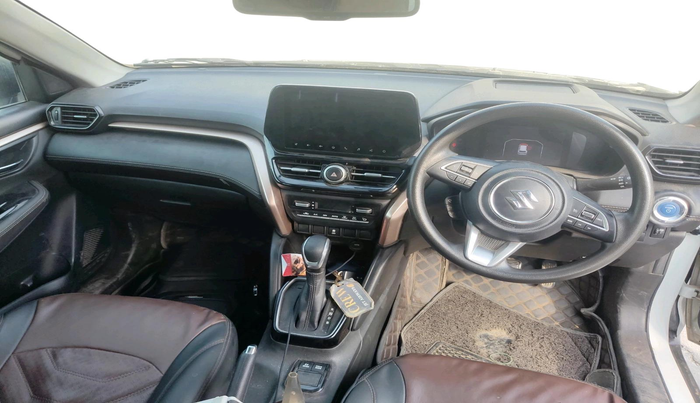 2023 Maruti Grand Vitara ZETA PLUS  HYBRID ECVT, Hybrid, Automatic, 68,390 km, interior