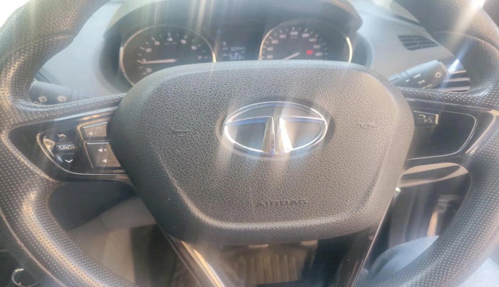 2018 Tata Tiago XZ PETROL, Petrol, Manual, 52,447 km, interior