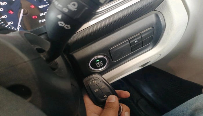 2023 Tata ALTROZ XTA, Petrol, Automatic, 27,215 km, interior