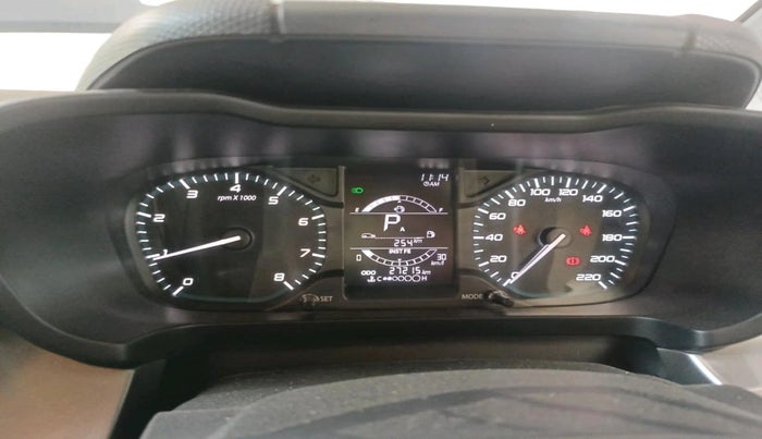 2023 Tata ALTROZ XTA, Petrol, Automatic, 27,215 km, interior