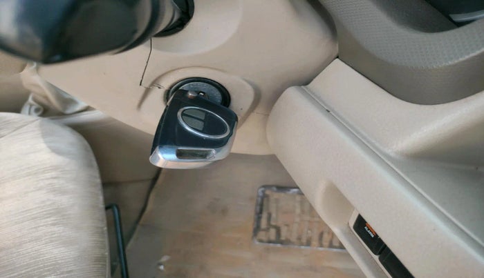 2014 Maruti Ertiga ZXI, Petrol, Manual, 75,509 km, interior