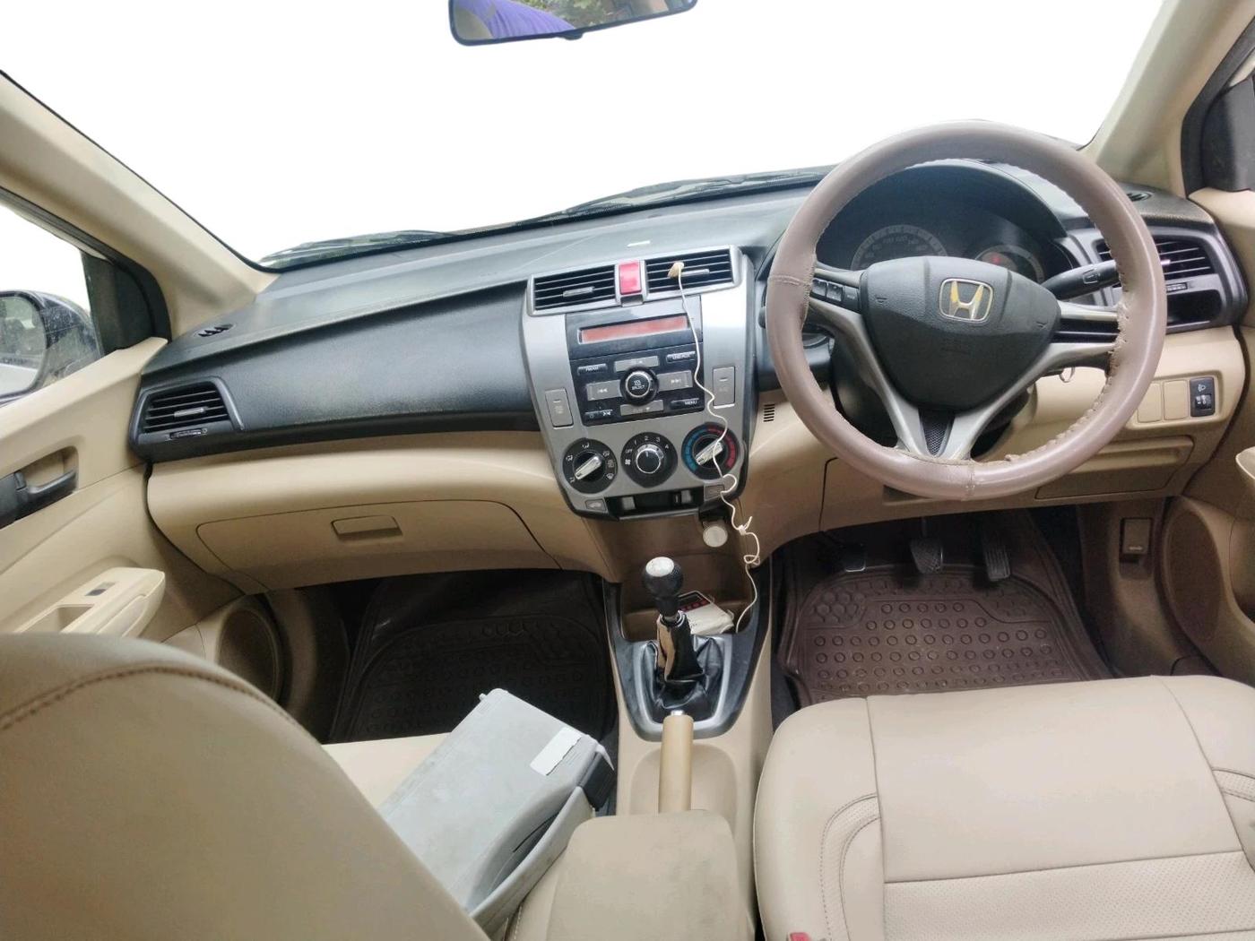 2012 Honda City 1.5L I-VTEC S MT, Petrol, Manual, 1,61,025 km, interior