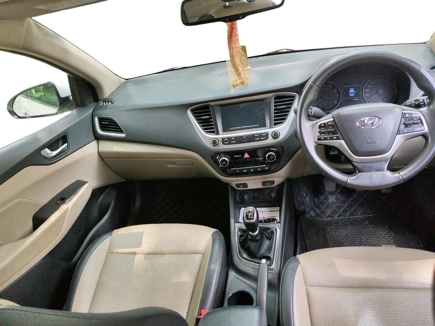 2018 Hyundai Verna 1.6 VTVT SX O, Petrol, Manual, 61,348 km, interior