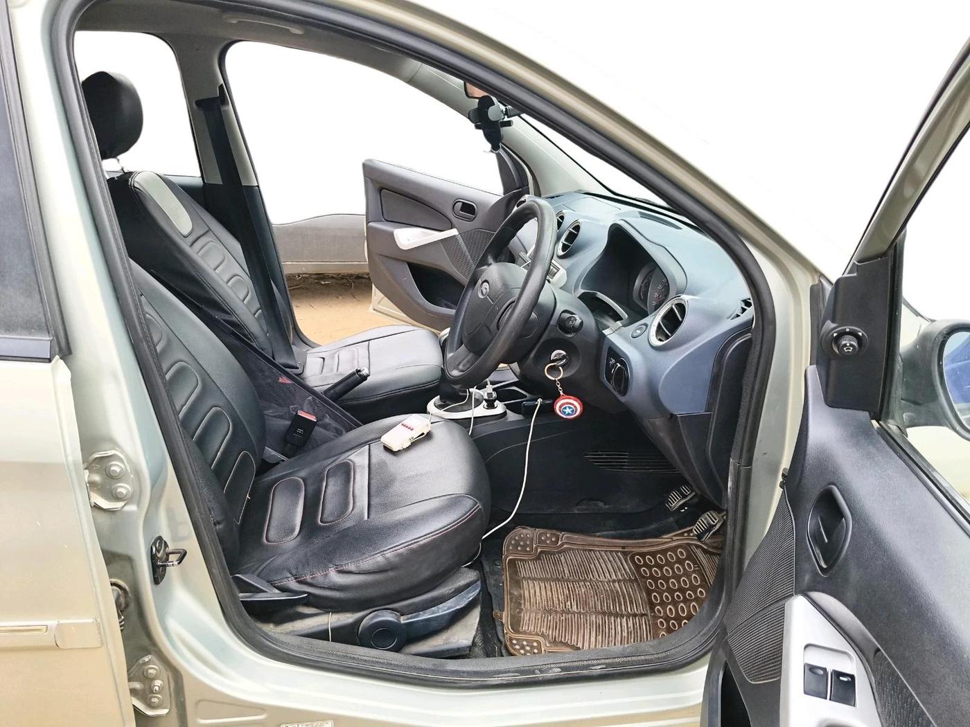 2013 Ford Figo EXI 1.2 PETROL, Petrol, Manual, 83,990 km, interior