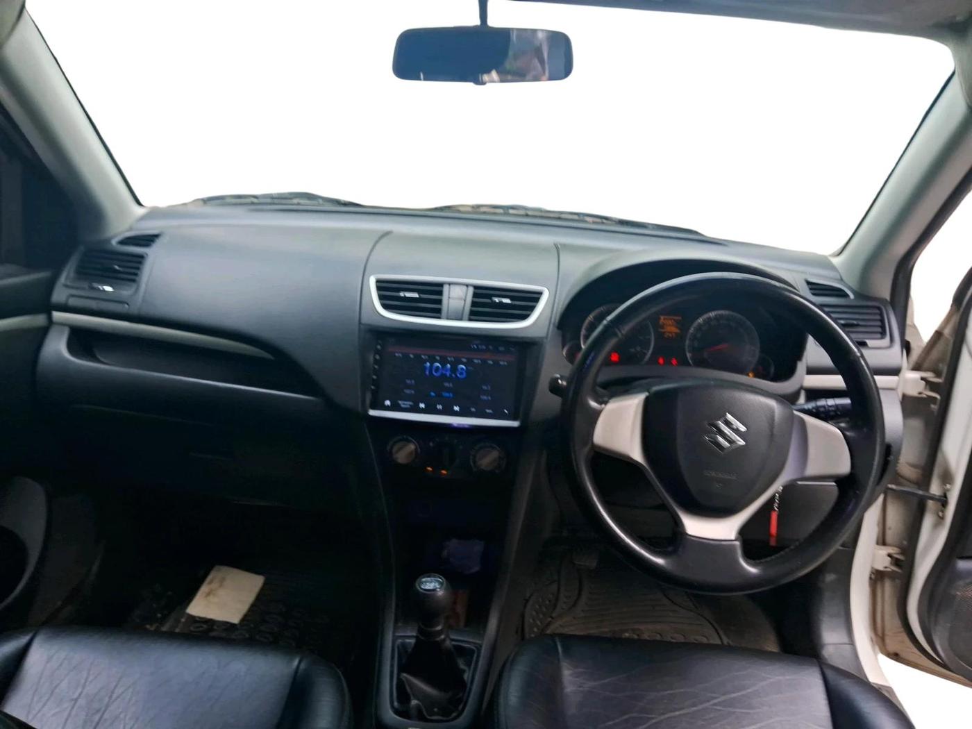 2017 Maruti Swift VXI, Petrol, Manual, 73,886 km, interior