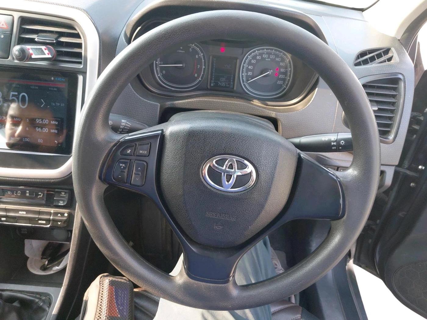 2022 Toyota URBAN CRUISER MID GRADE MT, Petrol, Manual, 74,359 km, interior