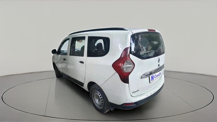 2017 Renault Lodgy 85 PS RXE 8 STR, Diesel, Manual, 1,56,145 km, exterior