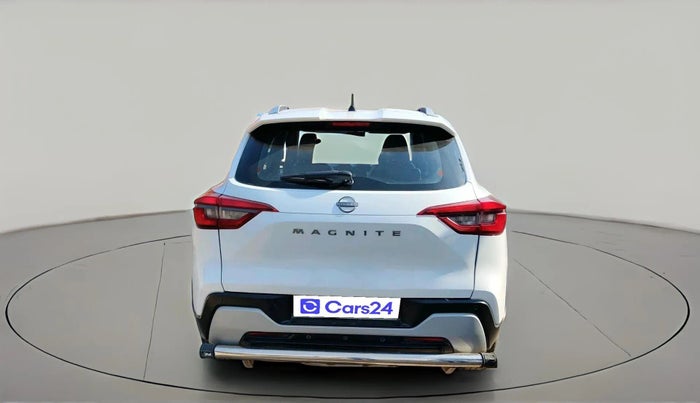 2022 Nissan MAGNITE XE, CNG, Manual, 57,917 km, exterior