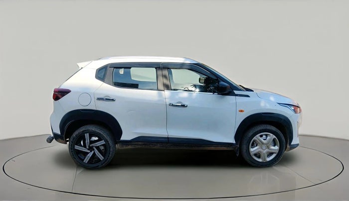 2022 Nissan MAGNITE XE, CNG, Manual, 57,917 km, exterior