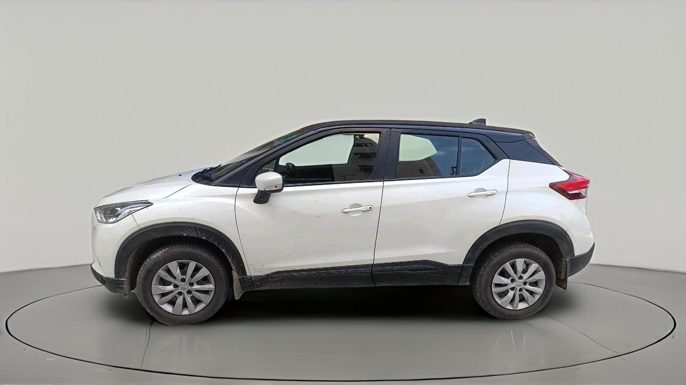 2019 Nissan Kicks XL 1.5, Petrol, Manual, 82,368 km, exterior
