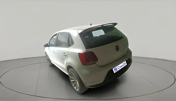 2017 Volkswagen Polo COMFORTLINE 1.2L, Petrol, Manual, 1,43,932 km, exterior