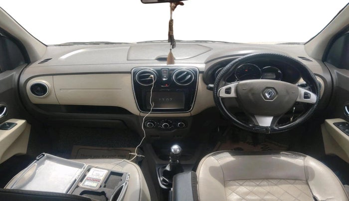 2016 Renault Lodgy 110 PS RXZ, Diesel, Manual, 1,09,209 km, interior