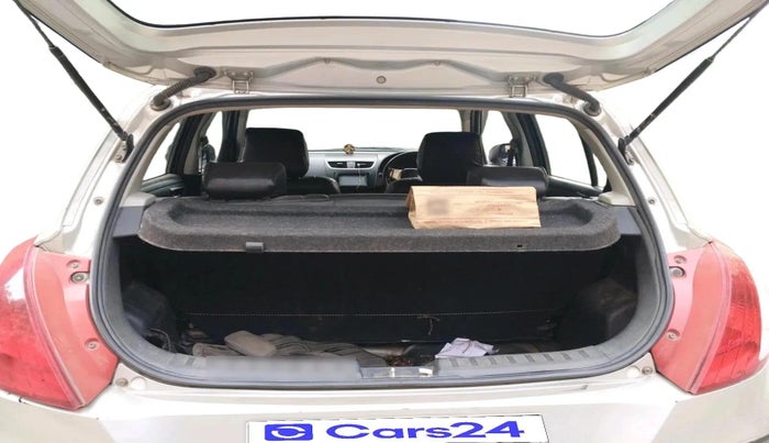 2012 Maruti Swift VXI, Petrol, Manual, 1,89,244 km, exterior