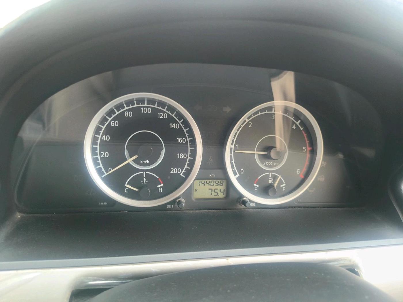 2017 Tata Safari Storme 2.2 EX 4X2, Diesel, Manual, 1,44,098 km, interior