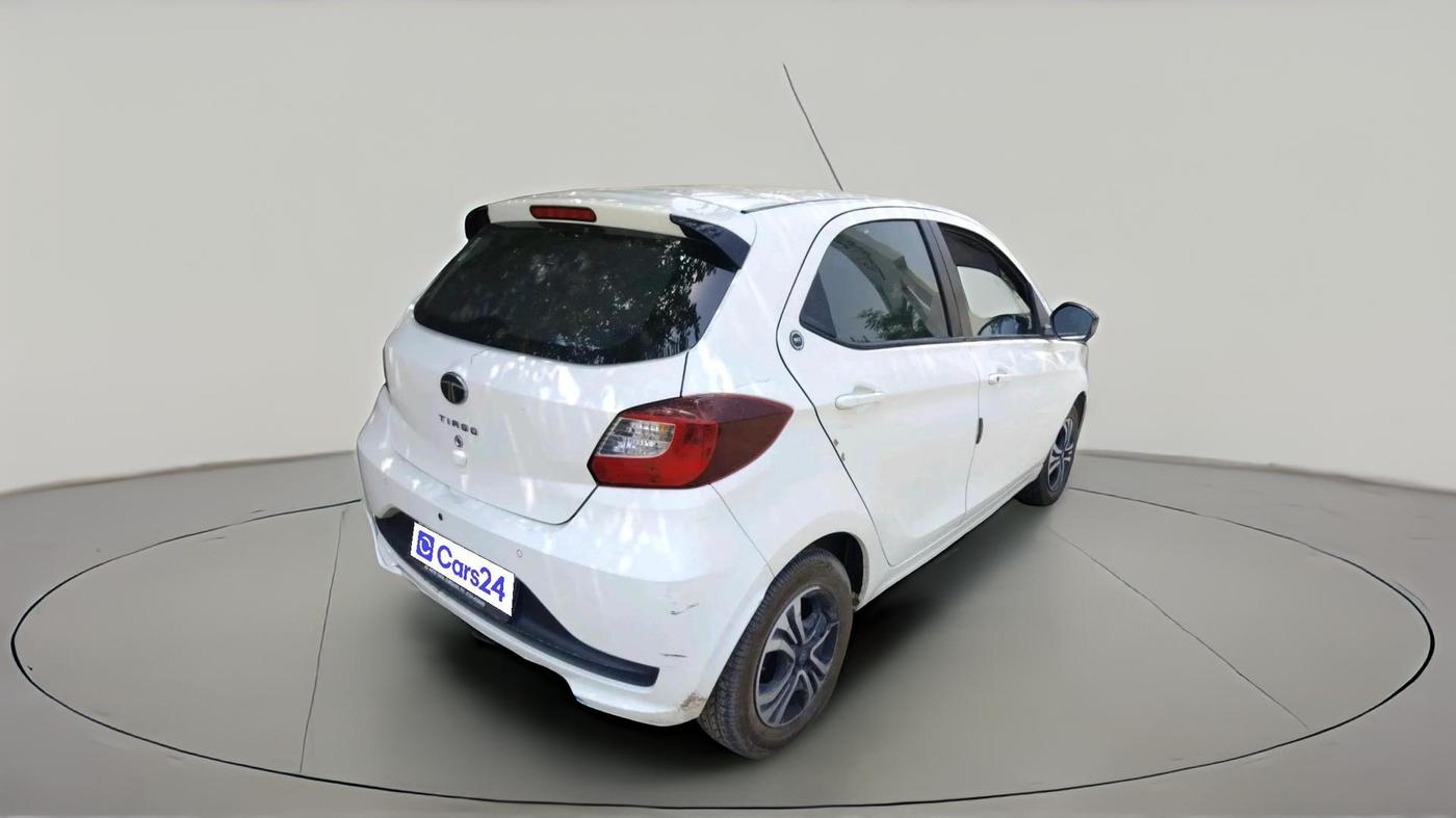 2024 Tata Tiago XT (O) PETROL, Petrol, Manual, 11,175 km, exterior