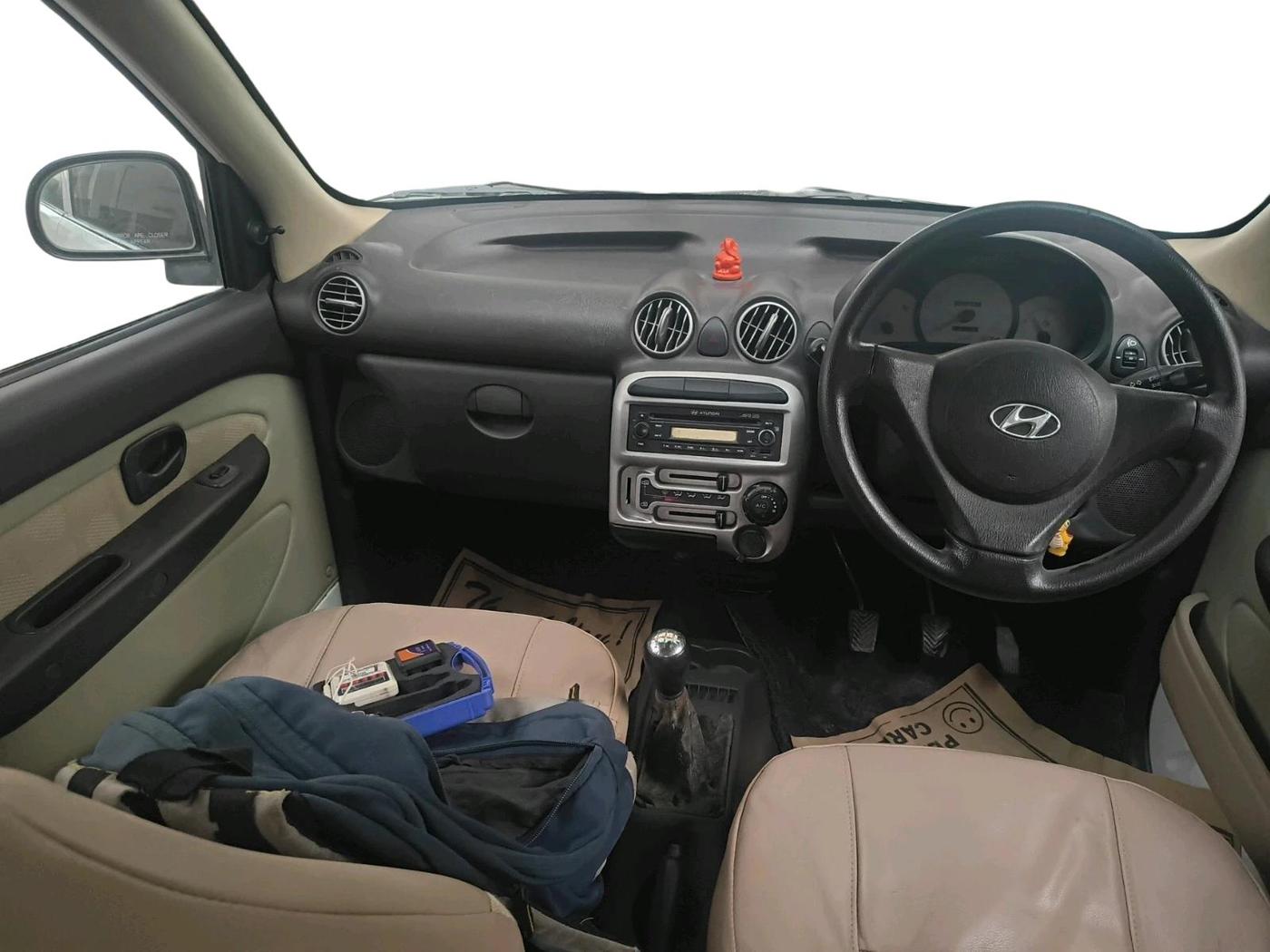 2012 Hyundai Santro Xing GL PLUS, CNG, Manual, 1,32,898 km, interior