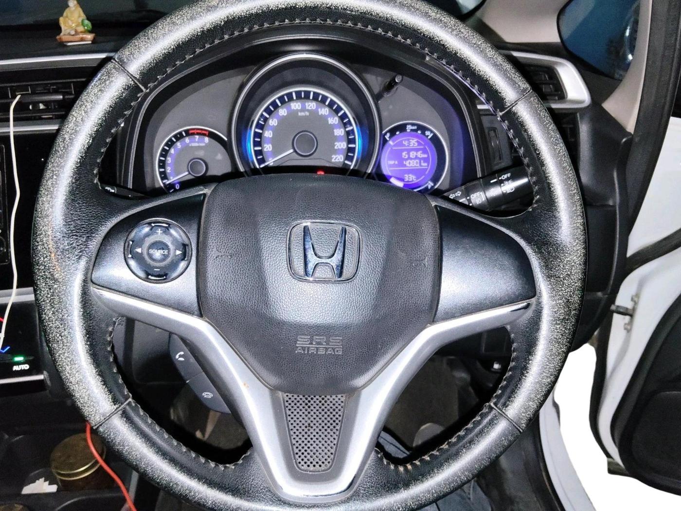 2016 Honda Jazz 1.2L I-VTEC VX, Petrol, Manual, 1,51,846 km, interior