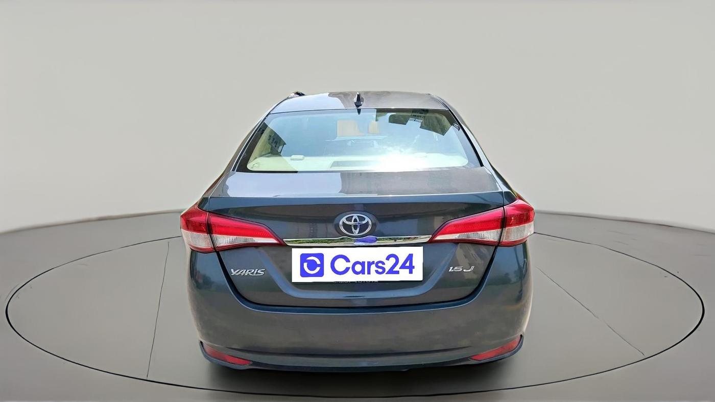 2018 Toyota YARIS J CVT, Petrol, Automatic, 1,00,098 km, exterior