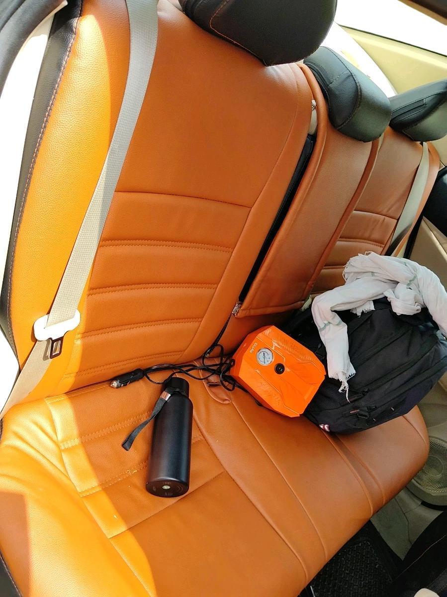 2018 Toyota YARIS J CVT, Petrol, Automatic, 1,00,098 km, interior