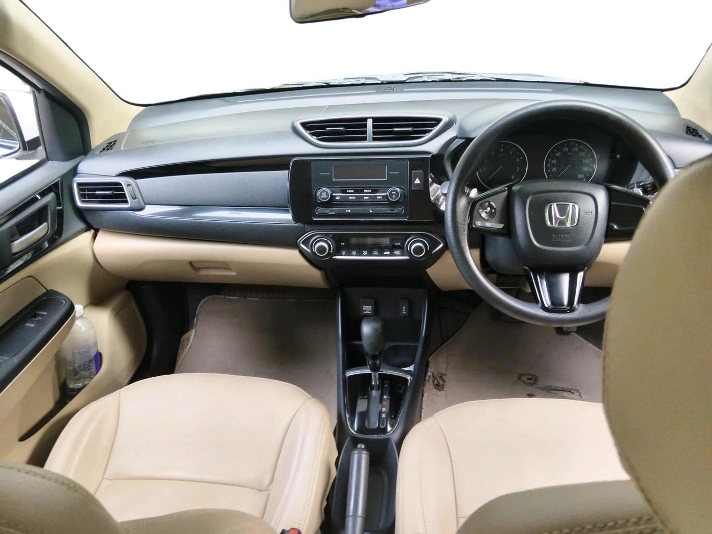 2018 Honda Amaze 1.2L I-VTEC V CVT, Petrol, Automatic, 99,932 km, interior