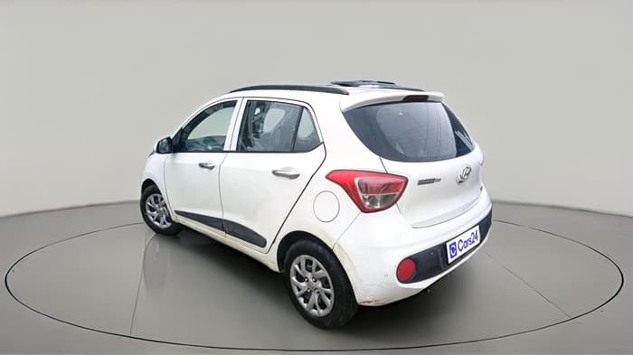 2017 Hyundai Grand i10 SPORTZ (O) 1.2 KAPPA VTVT, CNG, Manual, 1,08,592 km, exterior