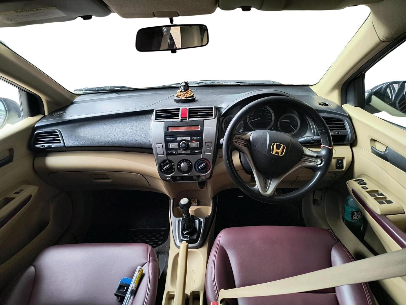 2012 Honda City 1.5L I-VTEC E MT, CNG, Manual, 99,443 km, interior