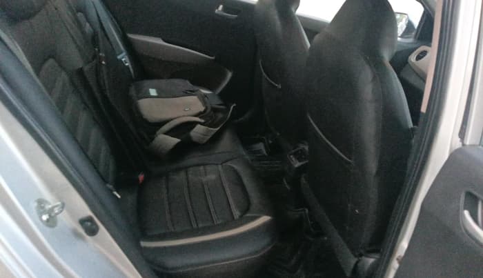 2015 Hyundai Xcent S 1.2, Petrol, Manual, 1,11,646 km, interior