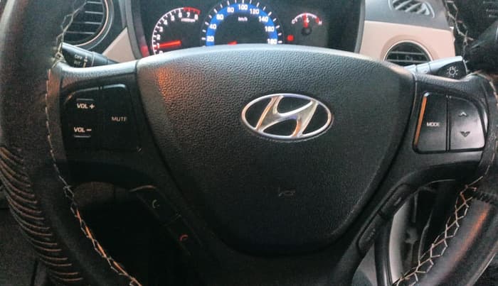 2015 Hyundai Xcent S 1.2, Petrol, Manual, 1,11,646 km, interior