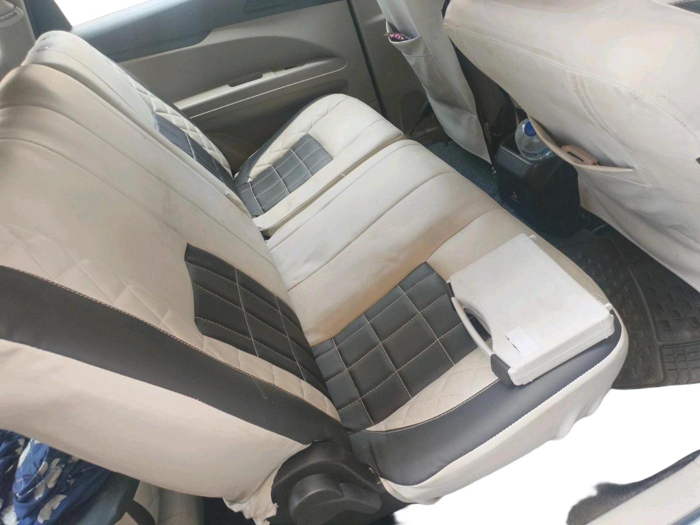 2019 Mahindra MARAZZO M2 8 STR, Diesel, Manual, 57,572 km, interior