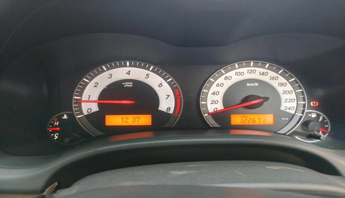 2011 Toyota Corolla Altis G PETROL, CNG, Manual, 1,22,671 km, interior