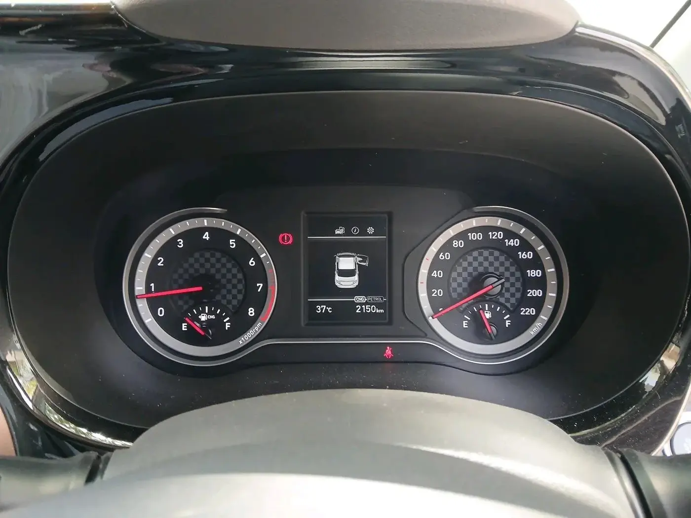 2025 Hyundai AURA SX 1.2 CNG, CNG, Manual, 2,150 km, interior