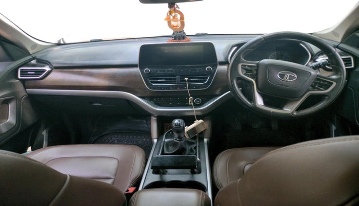 2019 Tata Harrier XZ 2.0L, Diesel, Manual, 1,19,798 km, interior