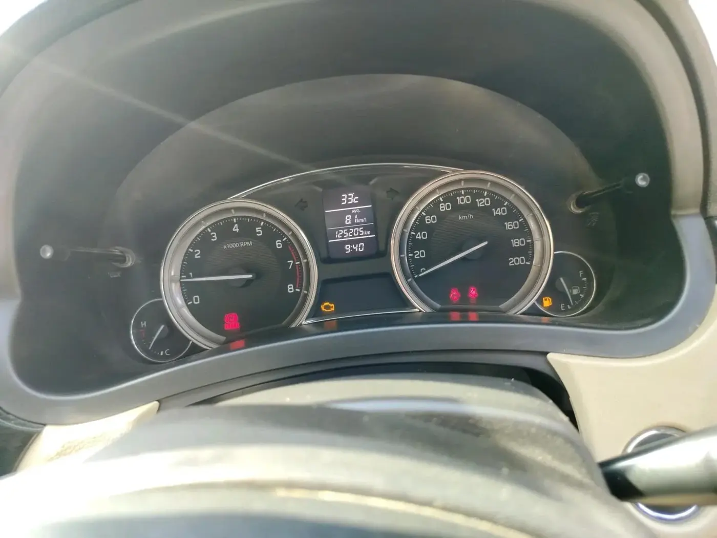 2015 Maruti Ciaz ZXI, CNG, Manual, 1,25,205 km, interior