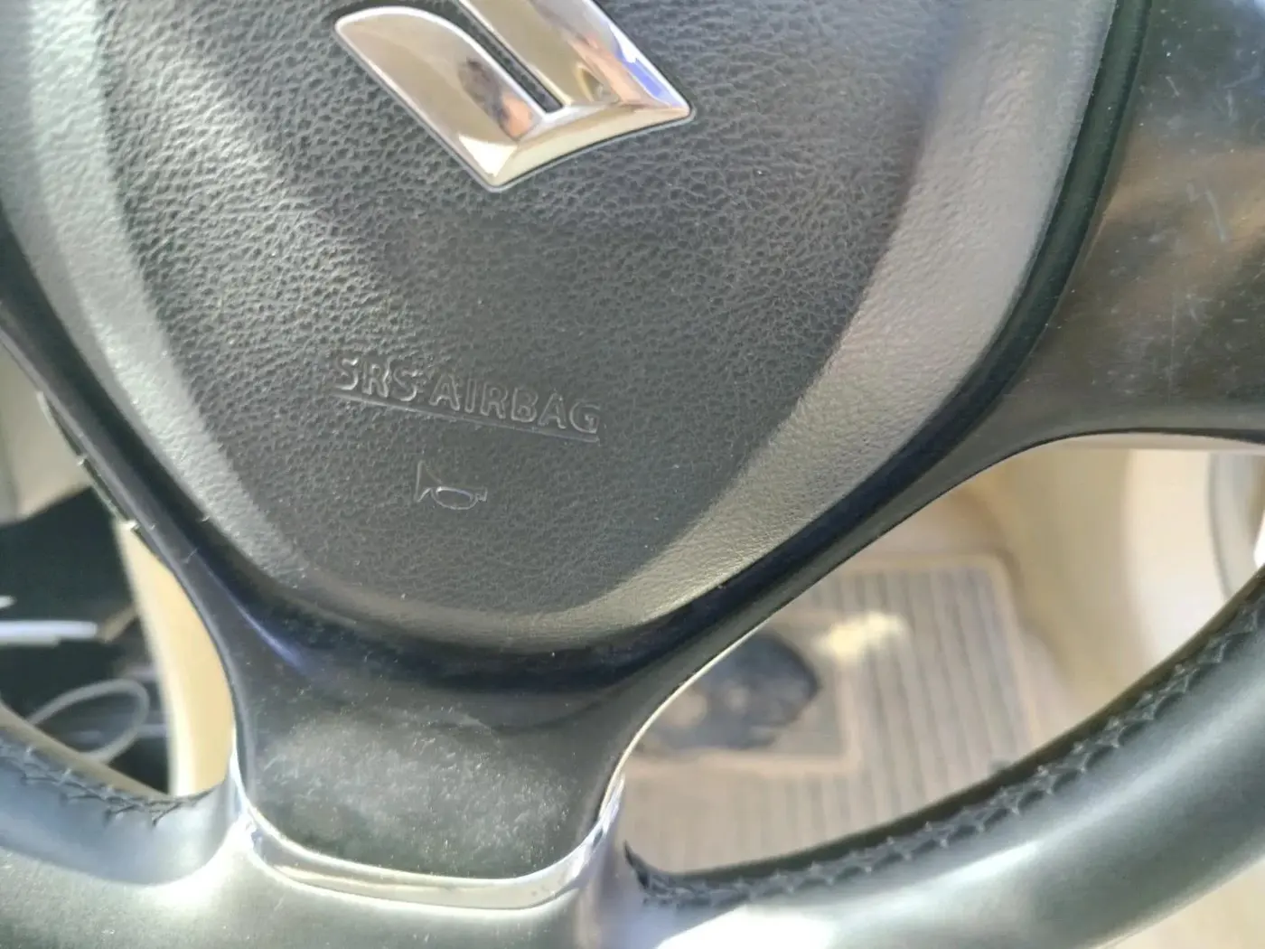 2015 Maruti Ciaz ZXI, CNG, Manual, 1,25,205 km, interior