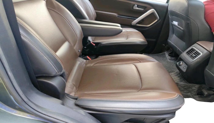 2023 Mahindra SCORPIO-N Z8 L DIESEL AT 2WD 6 STR, Diesel, Automatic, 1,02,568 km, interior