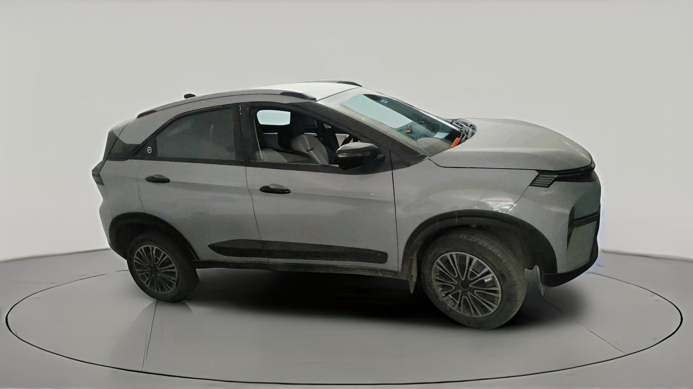 2023 Tata NEXON PURE 1.2 PETROL, Petrol, Manual, 42,484 km, exterior