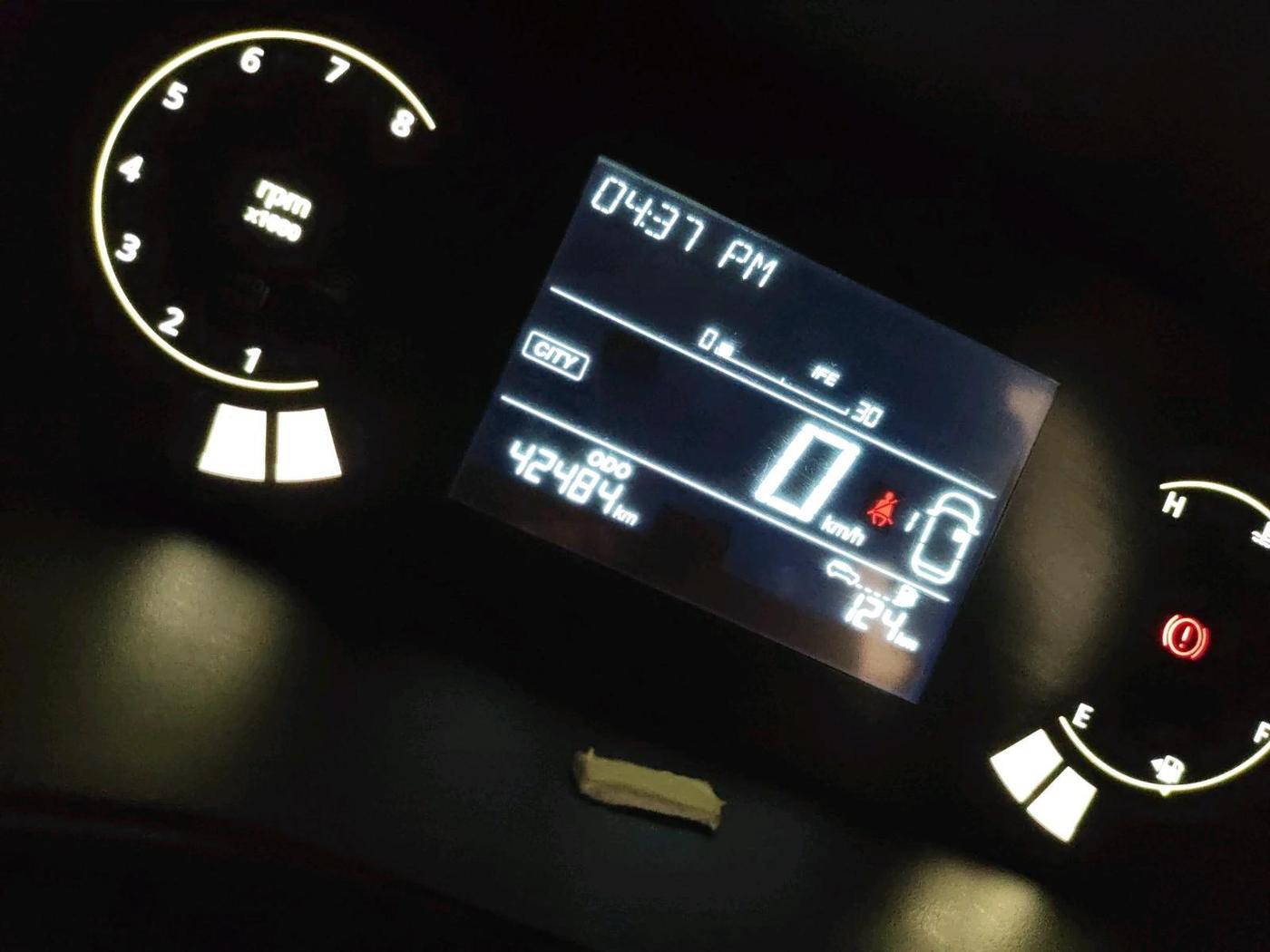 2023 Tata NEXON PURE 1.2 PETROL, Petrol, Manual, 42,484 km, interior
