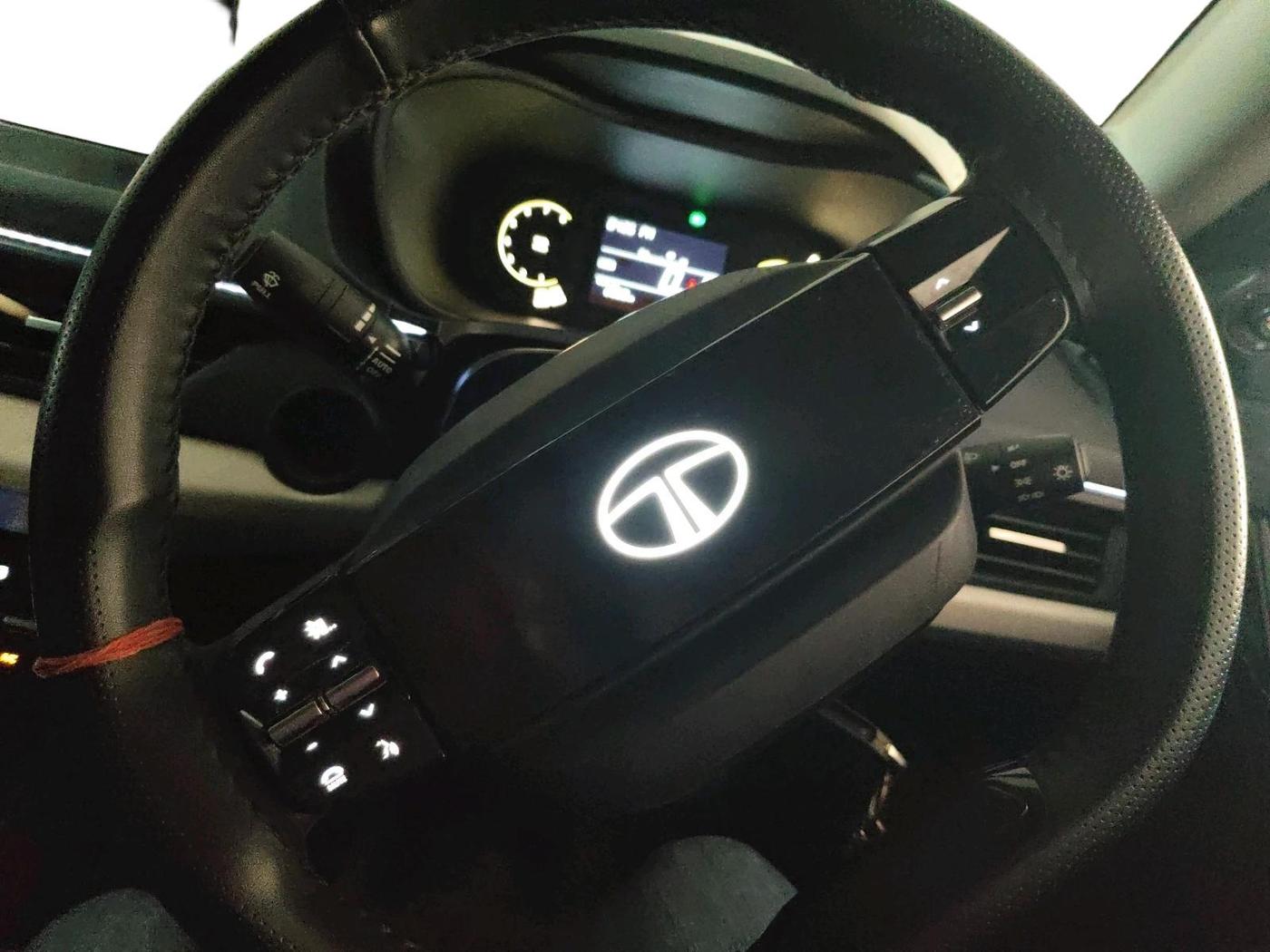 2023 Tata NEXON PURE 1.2 PETROL, Petrol, Manual, 42,484 km, interior