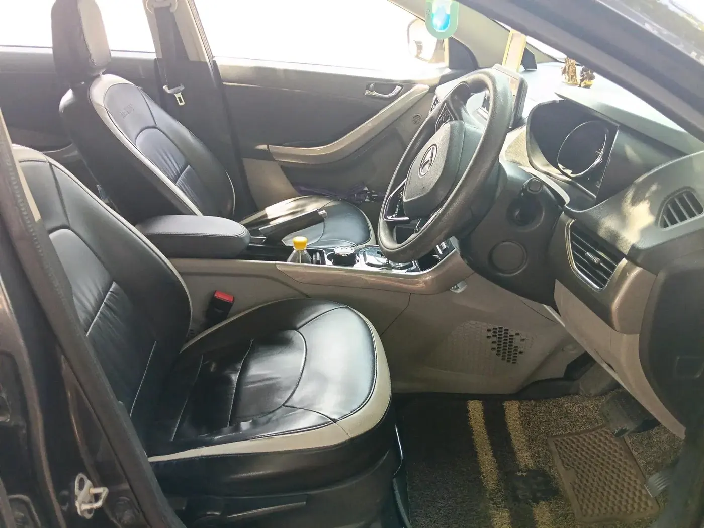 2018 Tata NEXON XZA PLUS PETROL, Petrol, Automatic, 53,518 km, interior