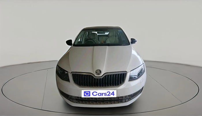 2017 Skoda Octavia STYLE PLUS AT 1.8 TSI, Petrol, Automatic, 49,383 km, exterior