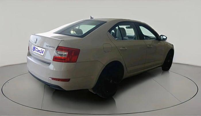 2017 Skoda Octavia STYLE PLUS AT 1.8 TSI, Petrol, Automatic, 49,383 km, exterior