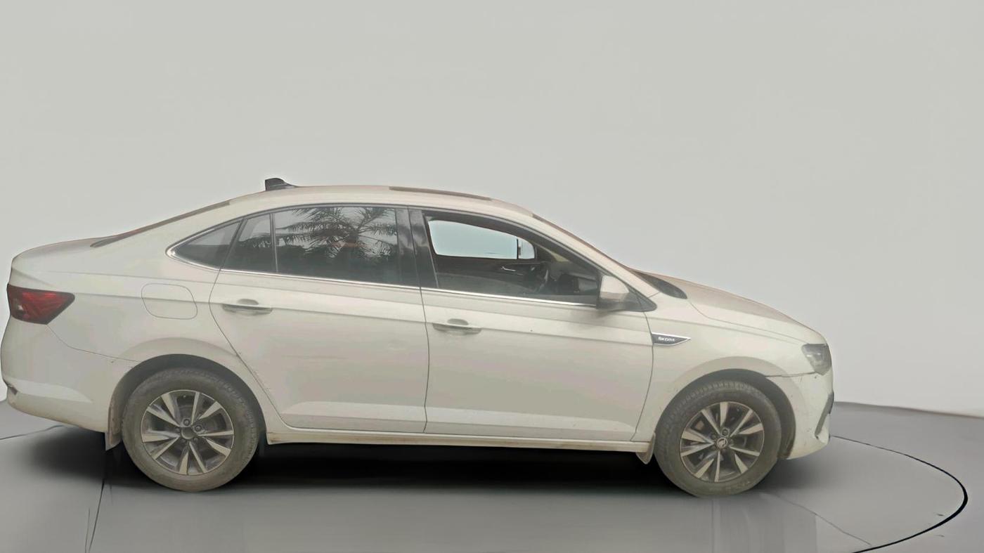 2023 Skoda SLAVIA STYLE 1.0L TSI AT, Petrol, Automatic, 75,679 km, exterior